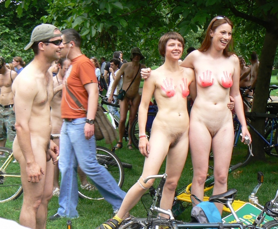 Naked bike ride women