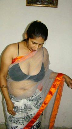 In saree indian aunty nudes