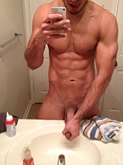 Sexy and nude muscle boys