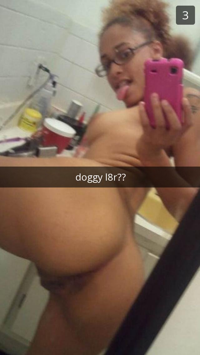 Nudes exposed snapchat Demi Lovato's