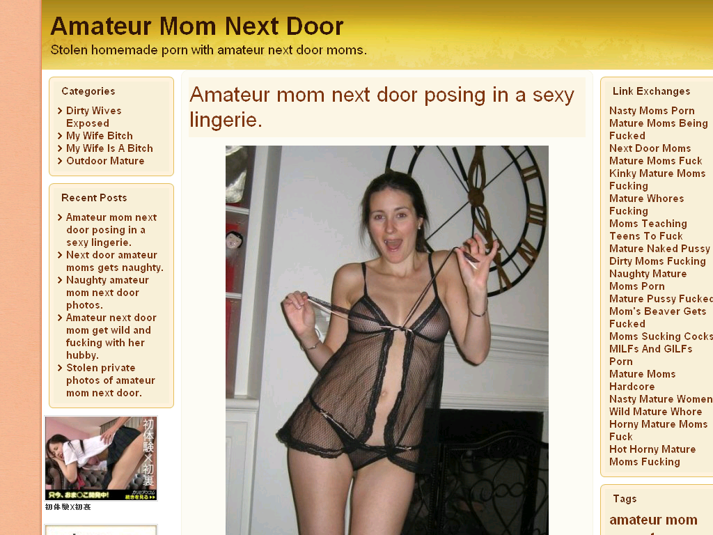 Hot amateur moms posing nude