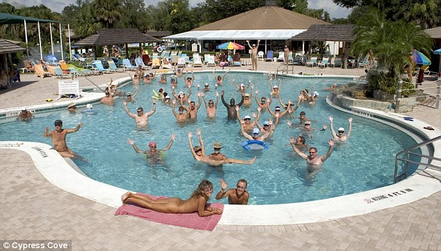 Connecticut nudist clubs in