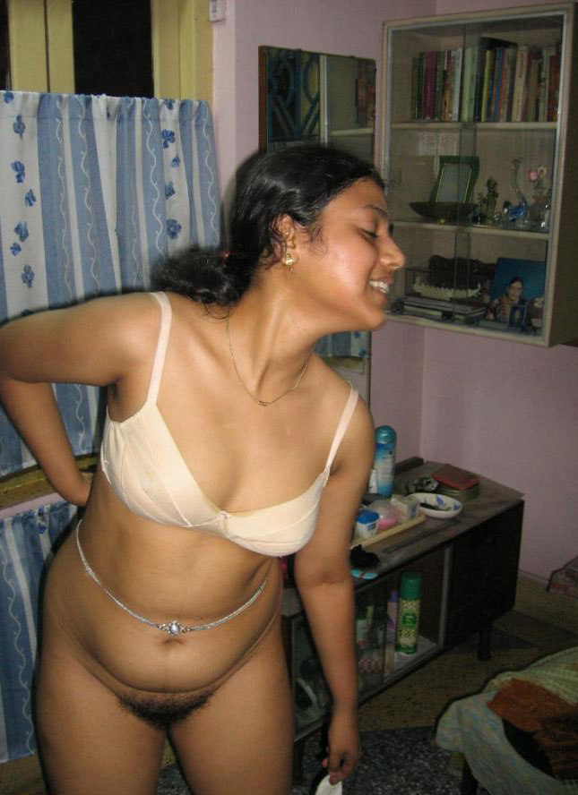 Hot indian naked photo aunty