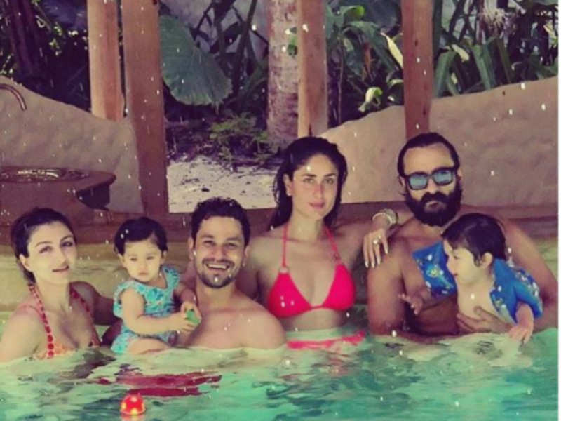 Hot kareena kapoor in bikini