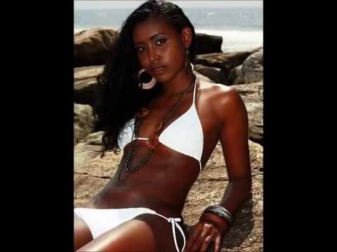 Cute nude girl caribbean