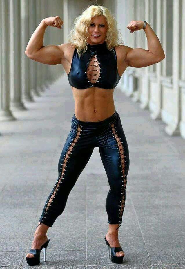 Muscle girls sexy women