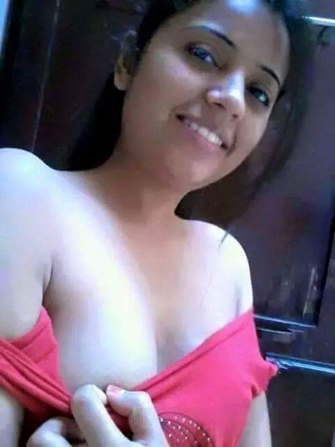 Desi girls sexy boobs