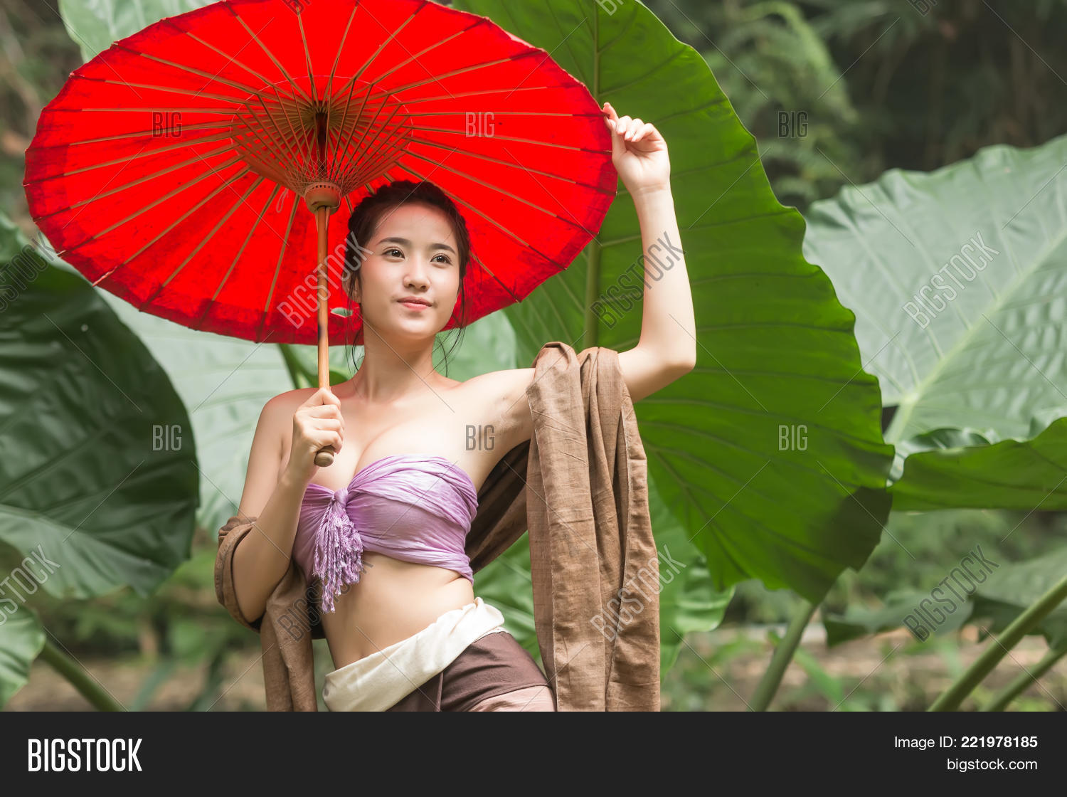 Free picture of thai girls