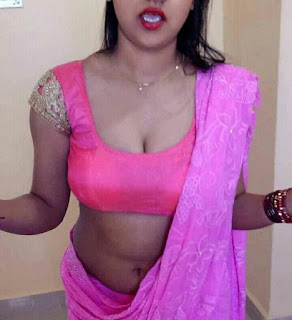 Bhabhi hot saree back nude