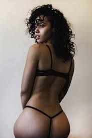 Slim thick beautiful black women