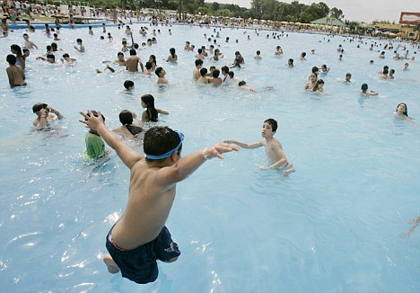 Naked girls at public pool