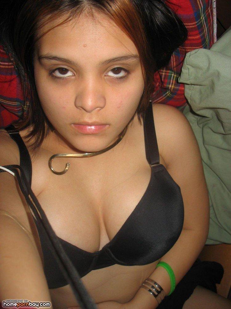 Hot busty goth girl nude