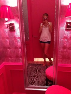 Teen bra dressing room selfies