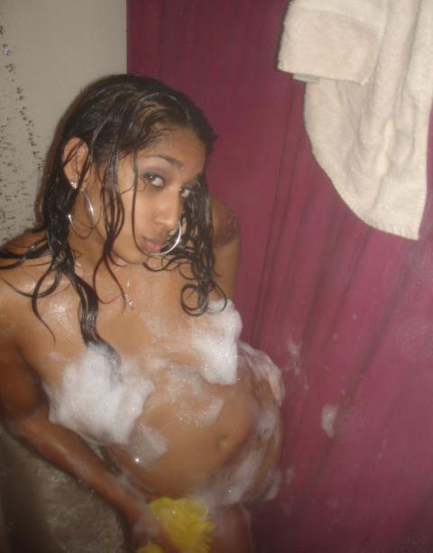 Nude indian aunty shower