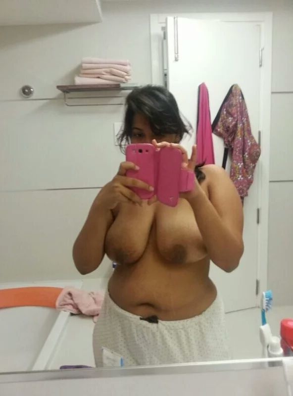 Girl pussy nude boobs big desi
