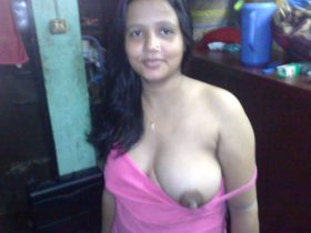 Indian aunty nude pics